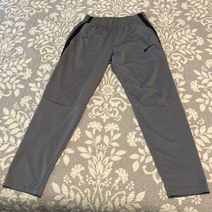 Men’s medium joggers
